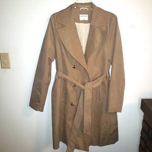 Amazon Essentials Women's Relaxed-Fit Water-Resistant Trench Coat - Brown Large